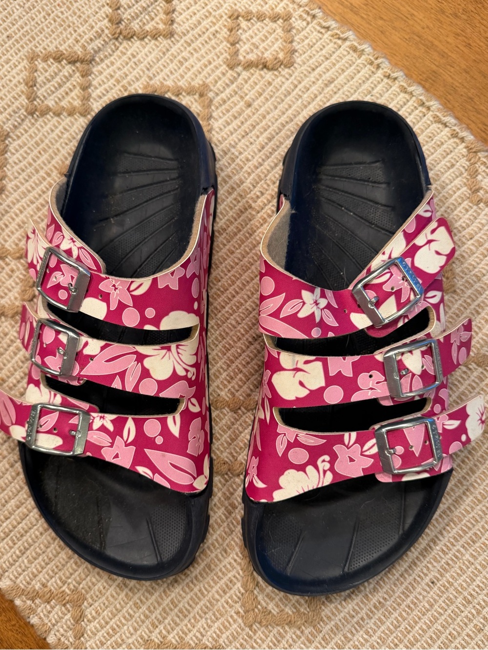 Birkenstock Birki's with pink Hawaii flower pattern size 8 - Picture 2 of 6